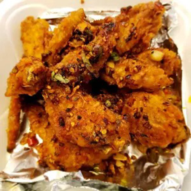 Spicy Hot Wings (8 pcs).
