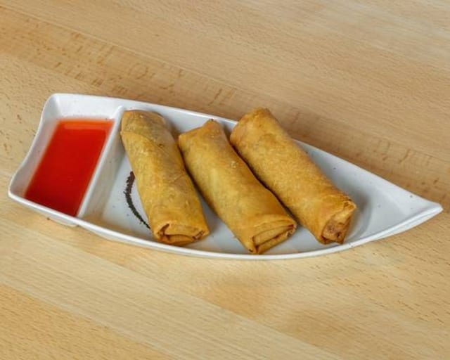 Fried Vegetable Spring Rolls (3 pcs).