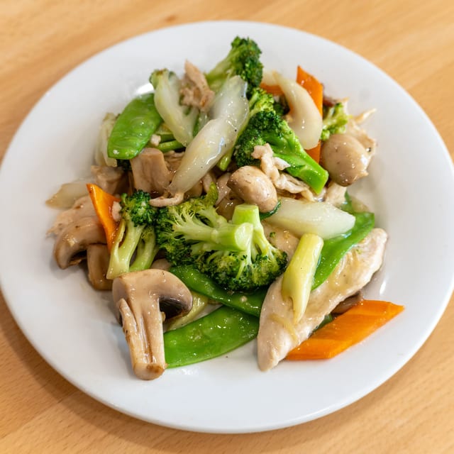 Chicken with Snow Peapods.